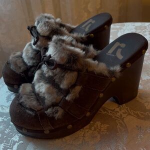Report Women's Dark Brown real suede Fur Mules